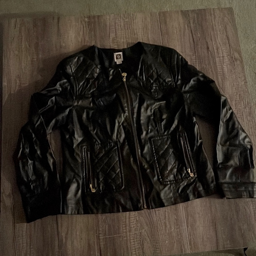 Anne Klein Gray Metallic Leather Blazer Jacket. Medium